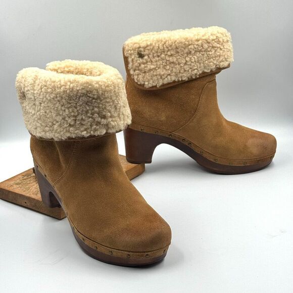 UGG Lynnea Fold Over Brown Leather Shearling Cuff - Picture 1 of 11